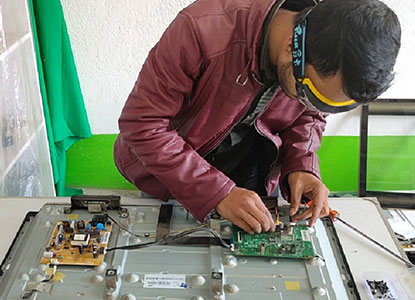 Why TV Repair Training Is a Profitable Career Choice in India