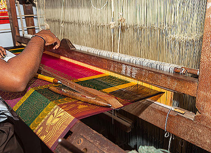 Traditional Silk Handloom Weavers India