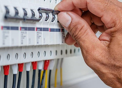 Key Benefits of Partnering with a Circuit Breaker Supplier in India