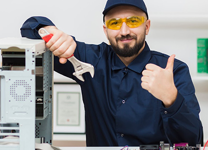 Benefits of Choosing Certified Computer Repair Technicians in India