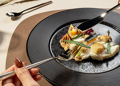 Why Hospitality and Catering Businesses Rely on Professional Cutlery Manufacturers